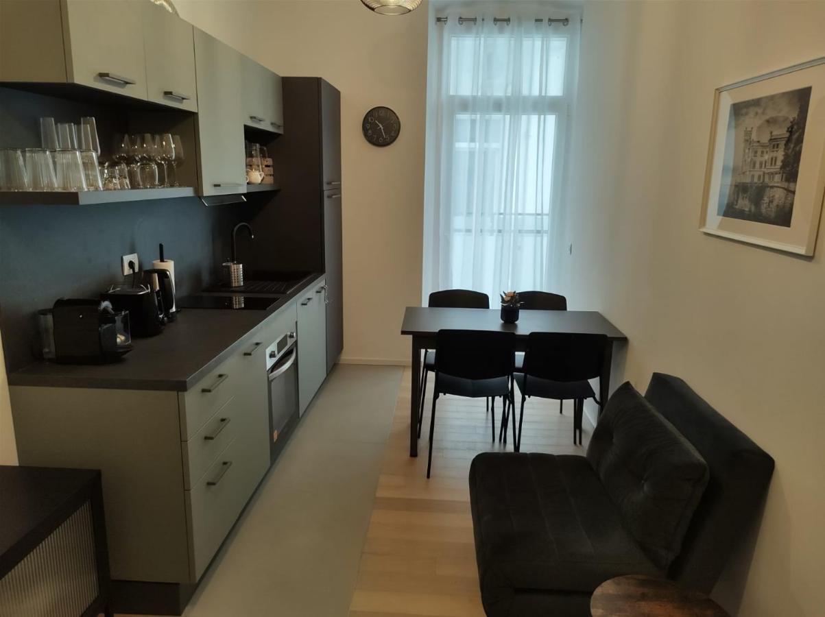 Boutique Apartments Cecilia Trieste Eksteriør bilde