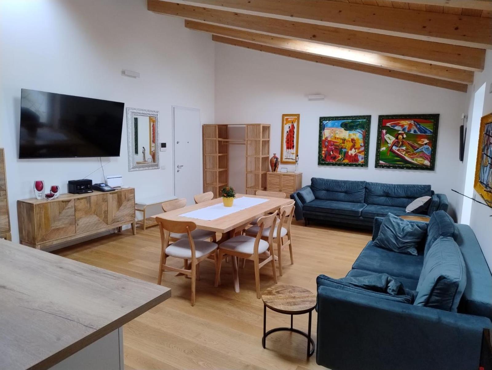 Boutique Apartments Cecilia Trieste Eksteriør bilde
